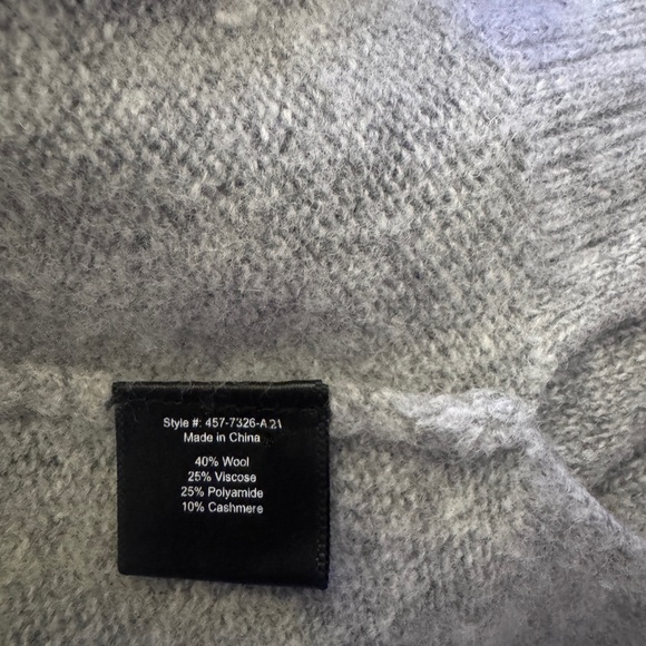 Jenni Kayne Everyday Sweater - Picture 4 of 10